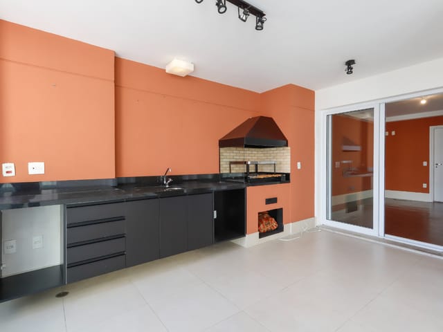 Apartamento com 241m² 4 quartos e 5 banheiros, à venda, no bairro Água Branca em São Paulo