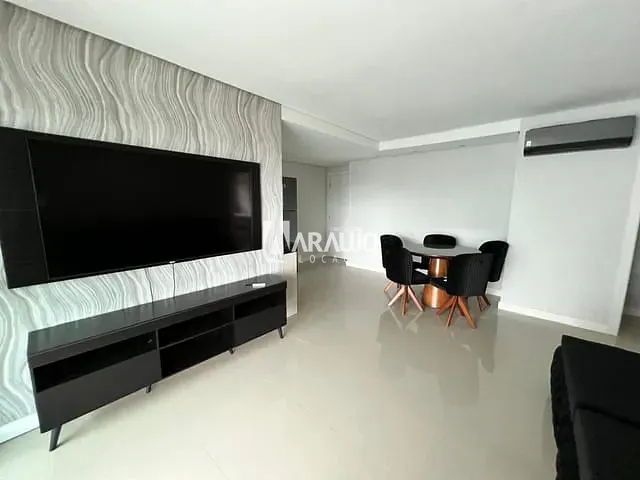 Apartamento 3 quartos e 3 banheiros, para alugar, no bairro Carvalho em Itajaí