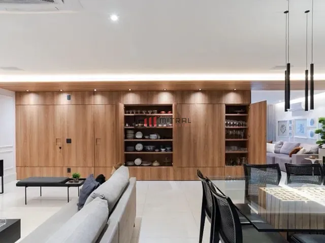 Apartamento 3 quartos e 5 banheiros, à venda, no bairro Gleba Fazenda Palhano em Londrina