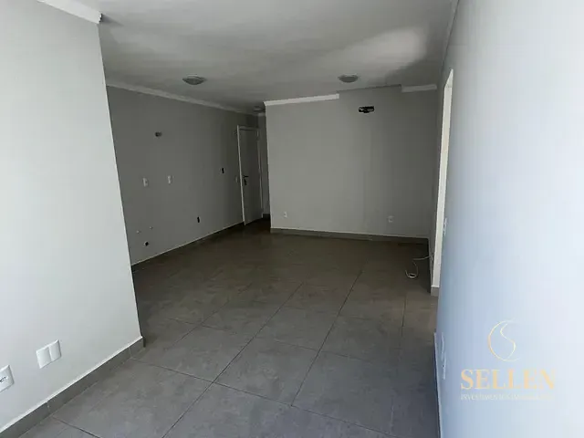 Apartamento com 75m² 2 quartos e 3 banheiros, à venda, no bairro Praia Brava em Balneário Camboriú