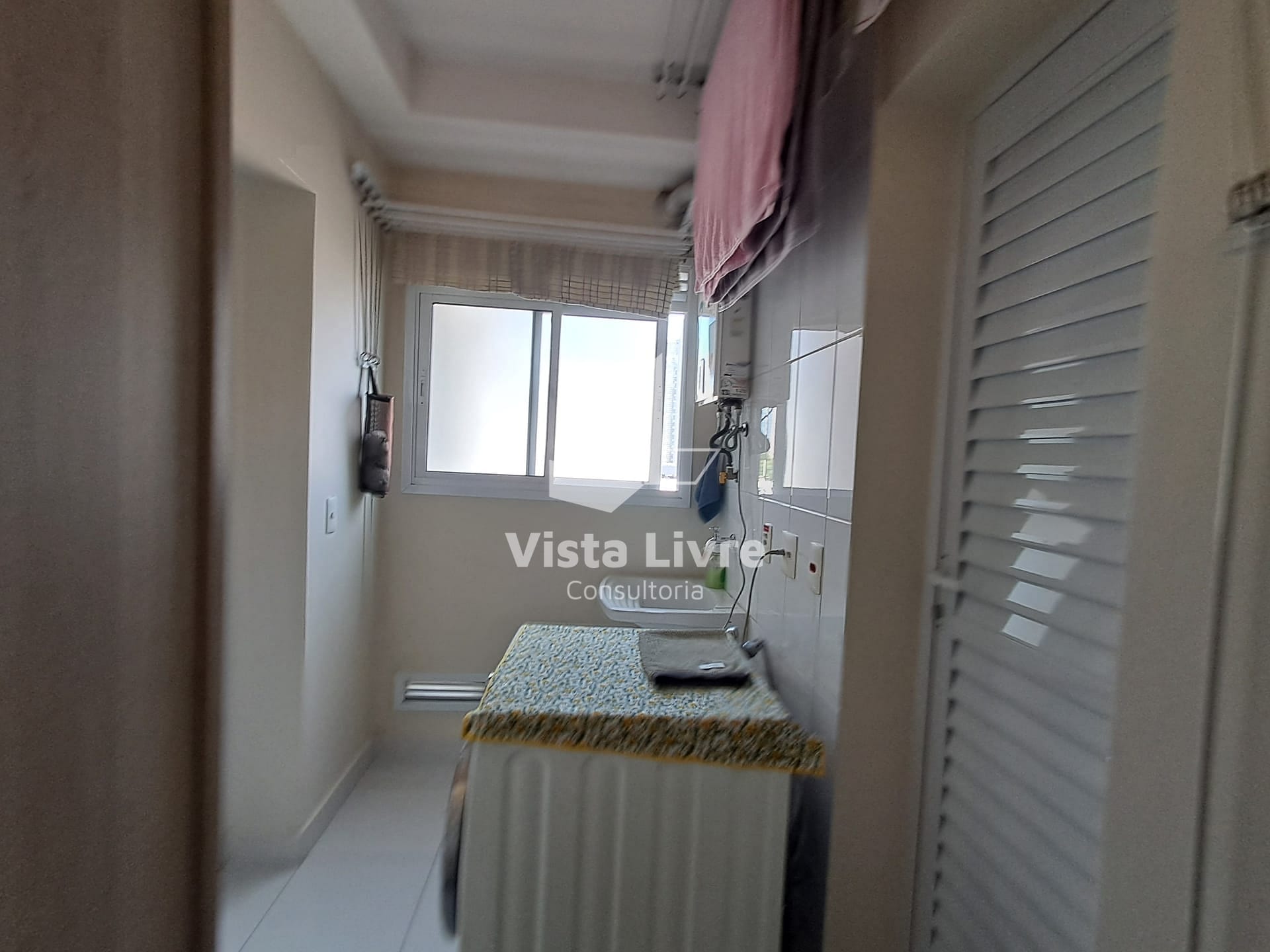 Apartamento à venda com 3 quartos, 109m² - Foto 7