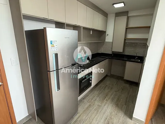 Apartamento 2 quartos e 1 banheiro, para alugar, no bairro Vila Palmares em Santo André