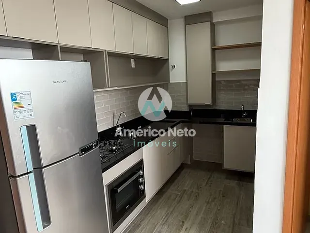 Apartamento 2 quartos e 1 banheiro, para alugar, no bairro Vila Palmares em Santo André