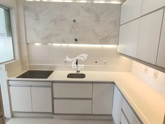 Apartamento com 127m² 3 quartos e 2 banheiros, à venda, no bairro Centro em Rua 2850