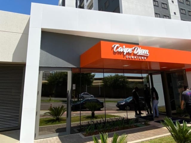 Foto do Apartamento - Oportunidade - Excelente opção para Investir - Apto de 2 Dormitórios, c/ sacada com churrasqueira, Londrina, PR | In.Consulting