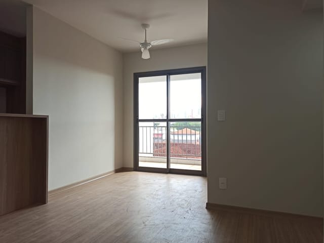 Foto do Apartamento - Oportunidade - Excelente opção para Investir - Apto de 2 Dormitórios, c/ sacada com churrasqueira, Londrina, PR | In.Consulting