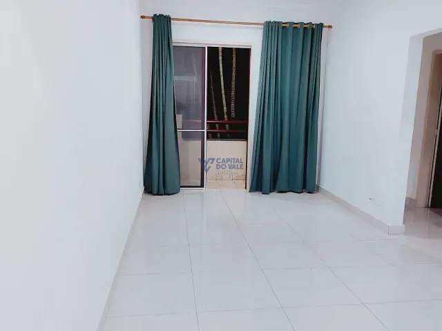 Apartamento 2 quartos e 1 banheiro, à venda, no bairro Conjunto Residencial Trinta e Um de Março em São José dos Campos