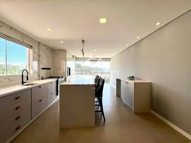 Apartamento com 156m² 3 quartos e 3 banheiros, à venda, no bairro Itoupava Seca em Blumenau