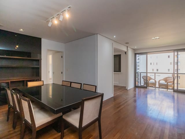 Apartamento com 1220m² 3 quartos e 4 banheiros, à venda, no bairro Vila Olímpia em São Paulo