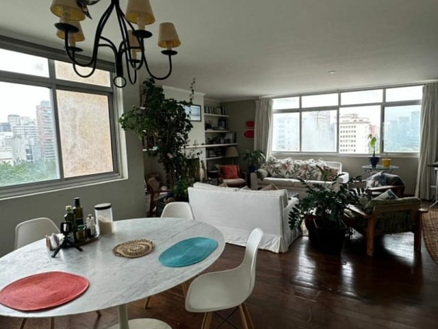 Apartamento com 170m² 3 quartos e 3 banheiros, à venda, no bairro Jardim Europa em São Paulo