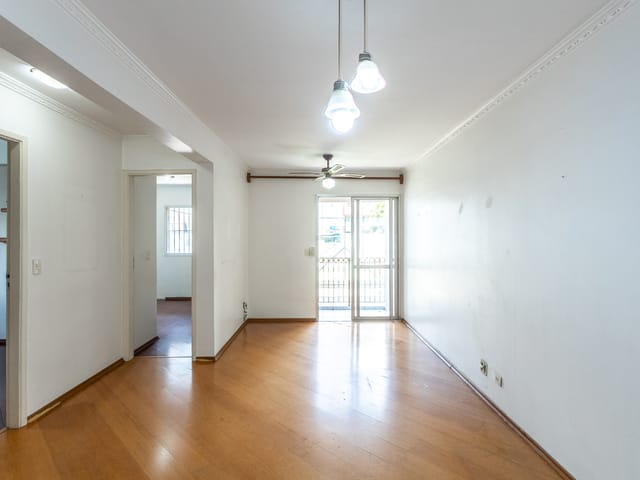 Apartamento com 1651m² 3 quartos e 2 banheiros, à venda, no bairro Vila Mangalot em São Paulo