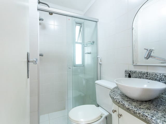 Apartamento com 1651m² 3 quartos e 2 banheiros, à venda, no bairro Vila Mangalot em São Paulo