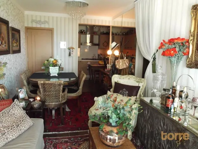 Apartamento 2 quartos e 2 banheiros, à venda, no bairro Centro em Piçarras