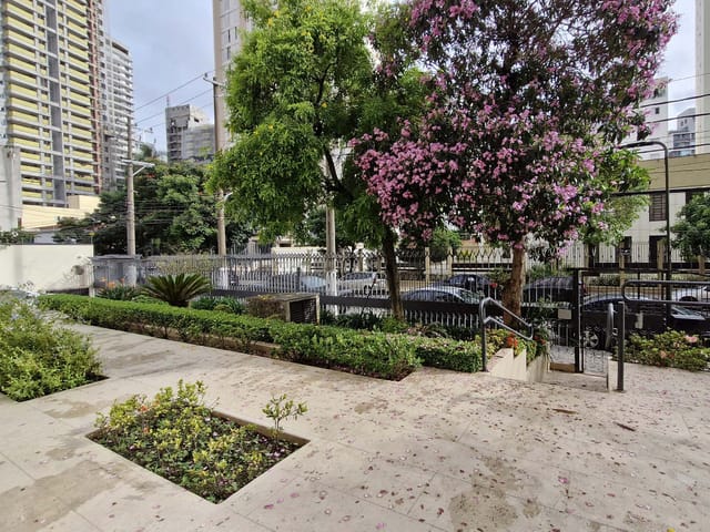 Apartamento com 1600m² 4 quartos e 3 banheiros, à venda, no bairro Jardim das Acácias em São Paulo
