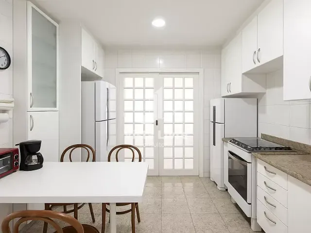 Apartamento com 110m² 2 quartos e 2 banheiros, à venda, no bairro Alto da Lapa em São Paulo