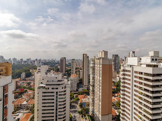 Apartamento com 246m² 4 quartos e 5 banheiros, à venda, no bairro Aclimação em São Paulo