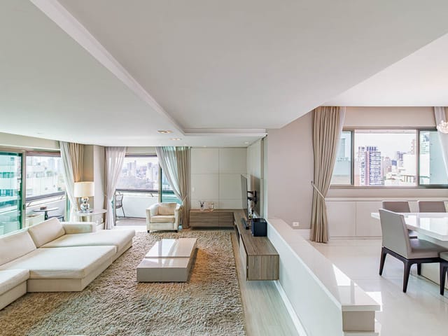 Apartamento com 246m² 4 quartos e 5 banheiros, à venda, no bairro Aclimação em São Paulo