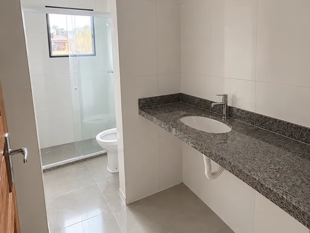 Apartamento 2 quartos e 1 banheiro, para alugar, no bairro Miramar em Macaé