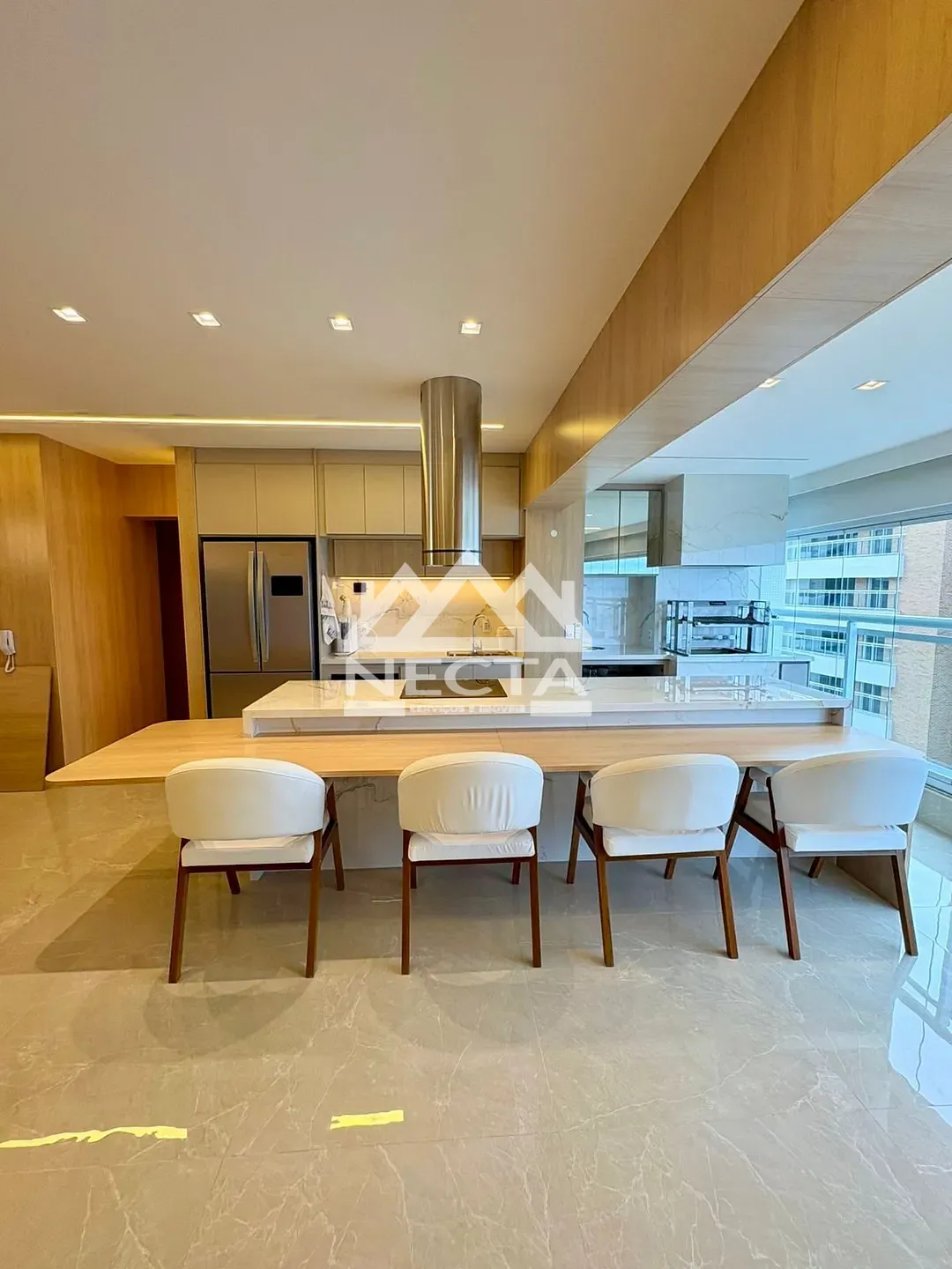 Apartamento, 3 quartos, 140 m² - Foto 1