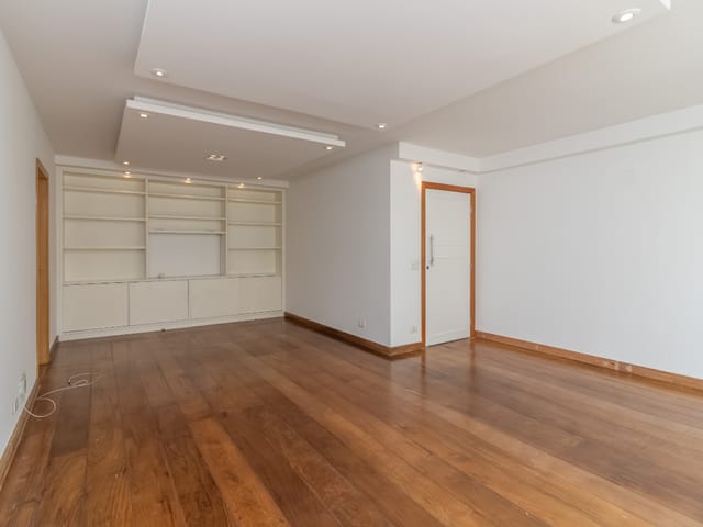 Apartamento com 169m² 3 quartos e 3 banheiros, à venda, no bairro Itaim Bibi em São Paulo