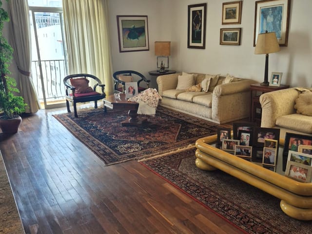 Apartamento com 202m² 4 quartos e 3 banheiros, à venda, no bairro Higienópolis em São Paulo