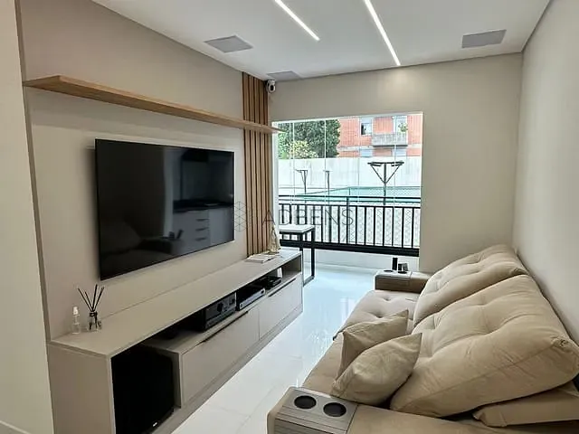 Apartamento 3 quartos e 2 banheiros, à venda, no bairro Campo Belo em São Paulo