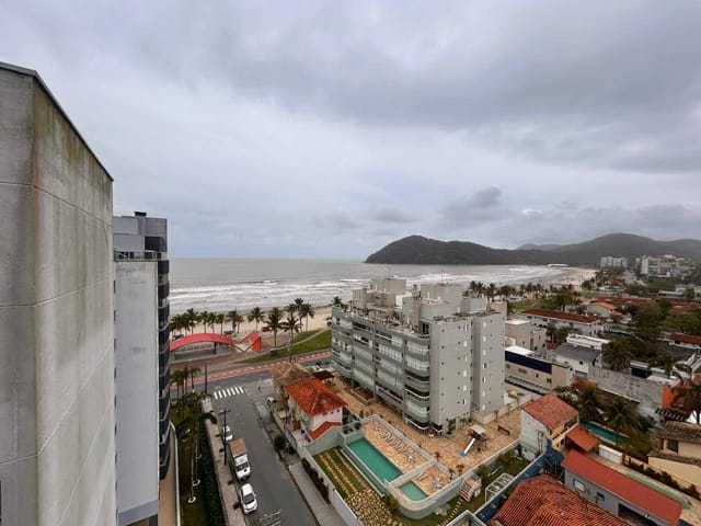 Apartamento 3 quartos e 2 banheiros, à venda, no bairro Centro em Bertioga