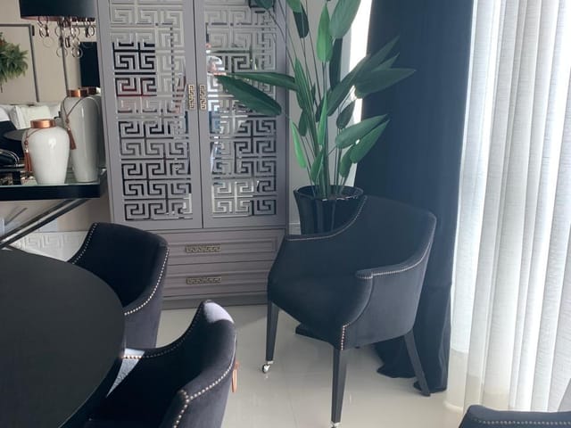 Apartamento 4 quartos e 5 banheiros, à venda, no bairro Meia Praia em Itapema