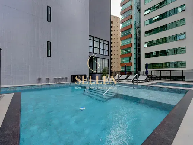 Apartamento com 294m² 4 quartos e 5 banheiros, à venda, no bairro Centro em Balneário Camboriú
