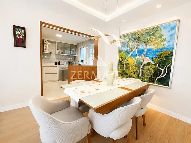 Apartamento 3 quartos e 3 banheiros, à venda, no bairro Jardim Blumenau em Blumenau