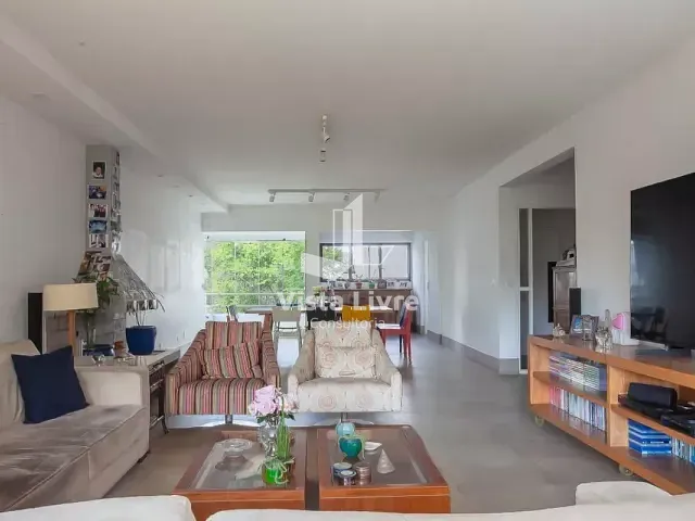 Apartamento com 226m² 4 quartos e 5 banheiros, à venda, no bairro Higienópolis em São Paulo