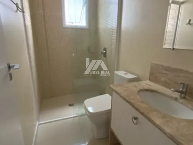 Apartamento 2 quartos e 2 banheiros, à venda, no bairro Centro em Ponta Grossa