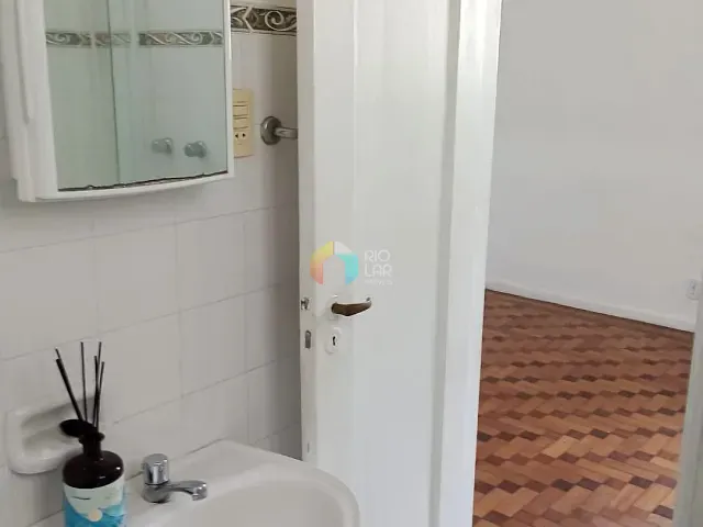 Apartamento com 20m² 1 quarto e 1 banheiro, à venda, no bairro Flamengo em Rio de Janeiro