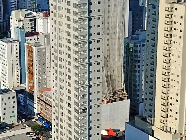 Apartamento 3 quartos e 1 banheiro, à venda, no bairro Centro em Balneário Camboriú