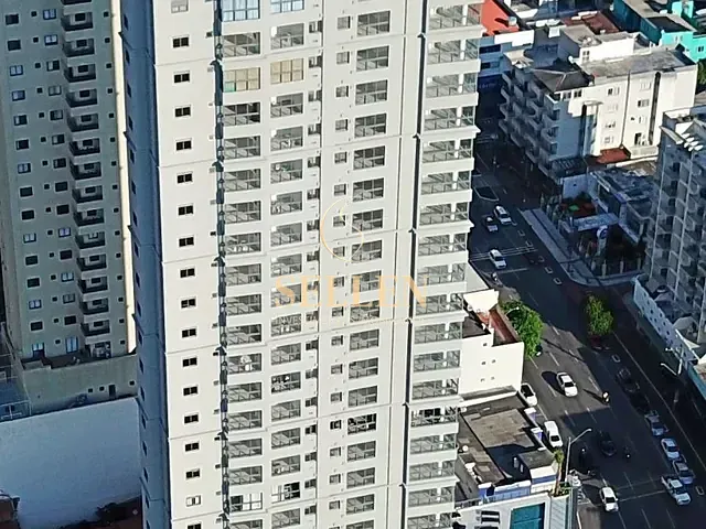 Apartamento 3 quartos e 1 banheiro, à venda, no bairro Centro em Balneário Camboriú