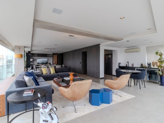 Apartamento com 219m² 3 quartos e 5 banheiros, à venda, no bairro Campo Belo em São Paulo