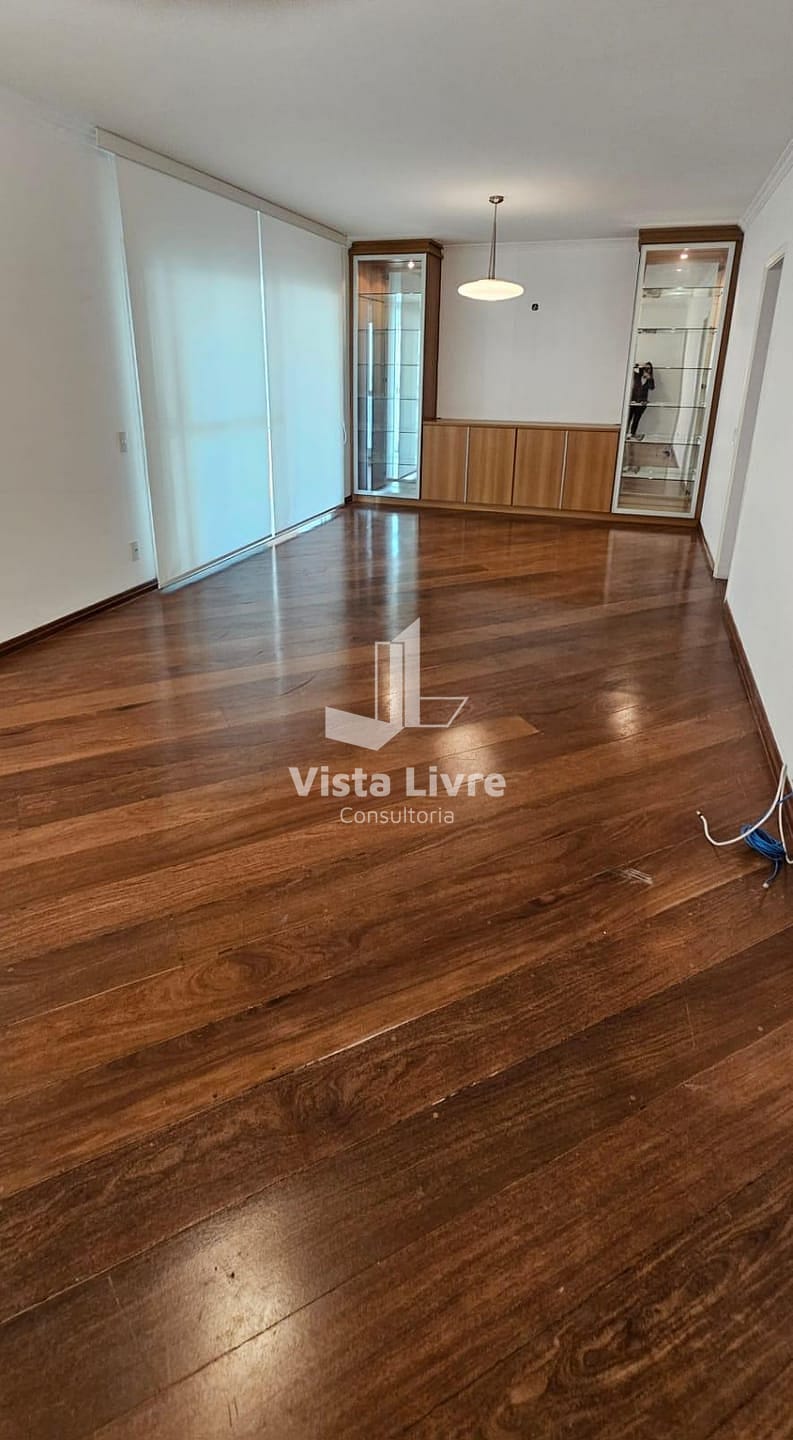 Apartamento, 3 quartos, 155 m² - Foto 2