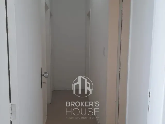 Apartamento 2 quartos e 2 banheiros, à venda, no bairro Santa Helena em Vitória