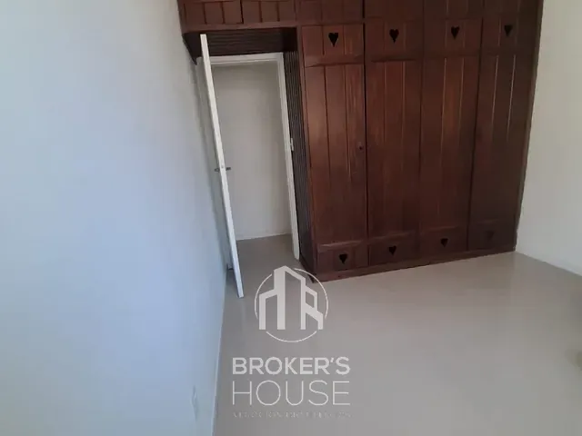 Apartamento 2 quartos e 2 banheiros, à venda, no bairro Santa Helena em Vitória
