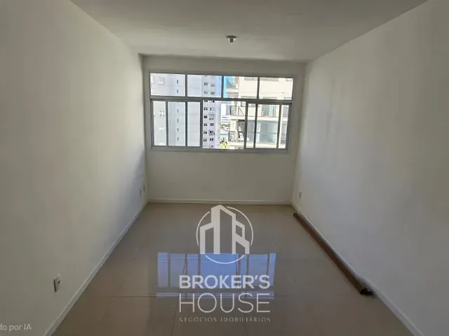 Apartamento 2 quartos e 2 banheiros, à venda, no bairro Santa Helena em Vitória