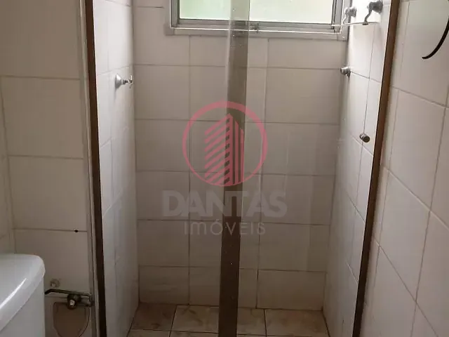 Apartamento com 48m² 2 quartos e 1 banheiro, à venda, no bairro Bussocaba em Osasco