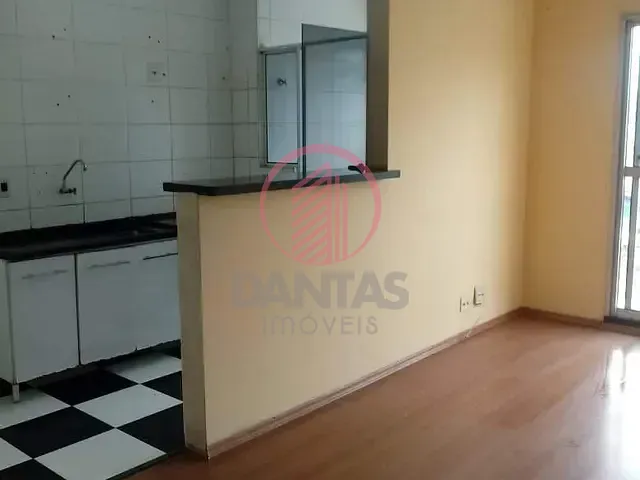 Apartamento com 48m² 2 quartos e 1 banheiro, à venda, no bairro Bussocaba em Osasco