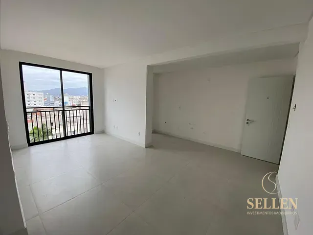 Apartamento 2 quartos e 2 banheiros, à venda, no bairro Nações em Balneário Camboriú