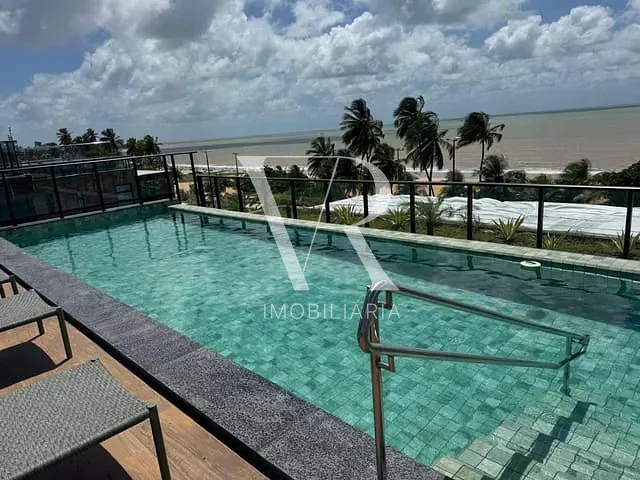 Apartamento 2 quartos e 2 banheiros, à venda, no bairro Cabo Branco em João Pessoa