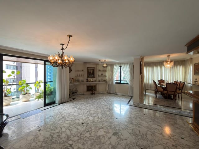 Apartamento com 300m² 4 quartos e 6 banheiros, à venda, no bairro Jardim Vila Mariana em São Paulo