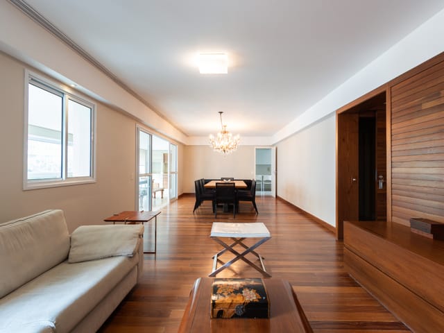 Apartamento com 204m² 3 quartos e 5 banheiros, à venda, no bairro Indianópolis em São Paulo