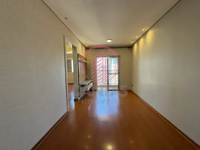 Apartamento com 60m² 2 quartos e 1 banheiro, para alugar, no bairro Vila Osasco em Osasco