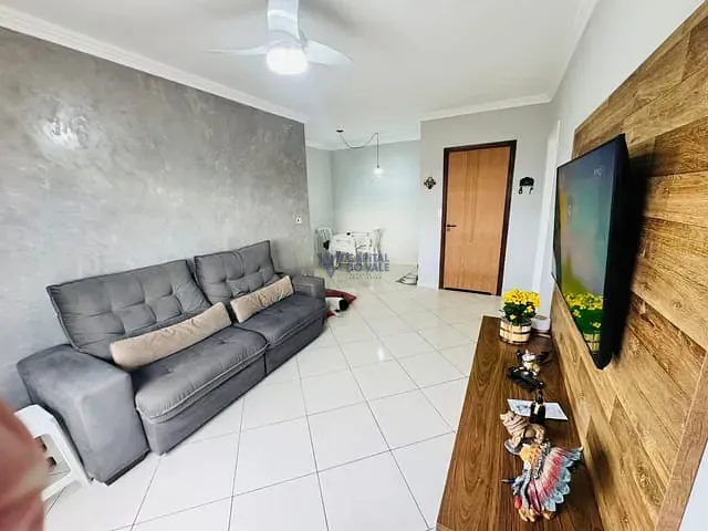 Apartamento 2 quartos e 1 banheiro, à venda, no bairro Jardim das Indústrias em São José dos Campos