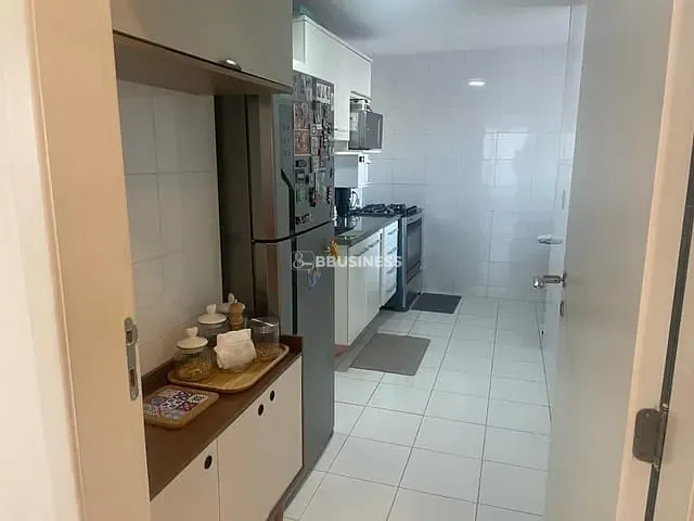 Apartamento 2 quartos e 2 banheiros, à venda, no bairro Centro em Campos dos Goytacazes