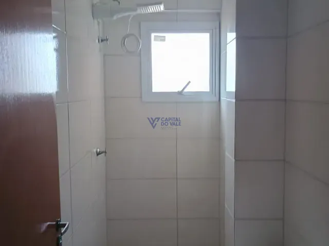 Apartamento 2 quartos e 2 banheiros, para alugar, no bairro Jardim Oriente em São José dos Campos